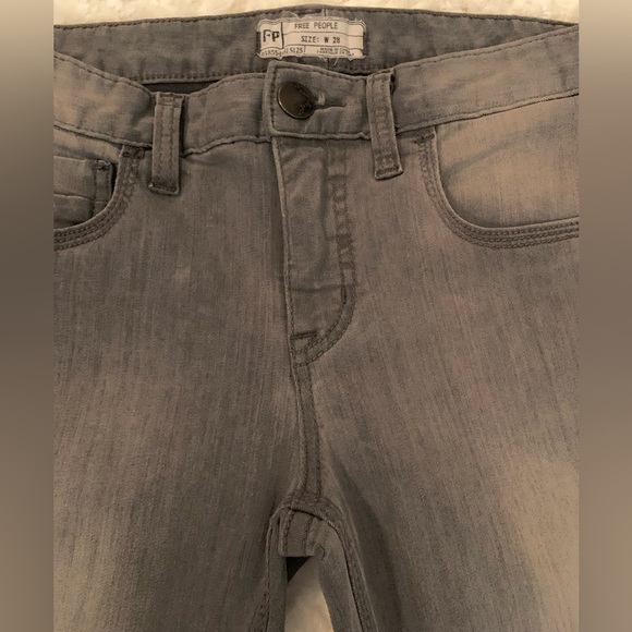 Free People Women’s Gray Denim Skinny Jeans • Sz. W 28 - Picture 3 of 13